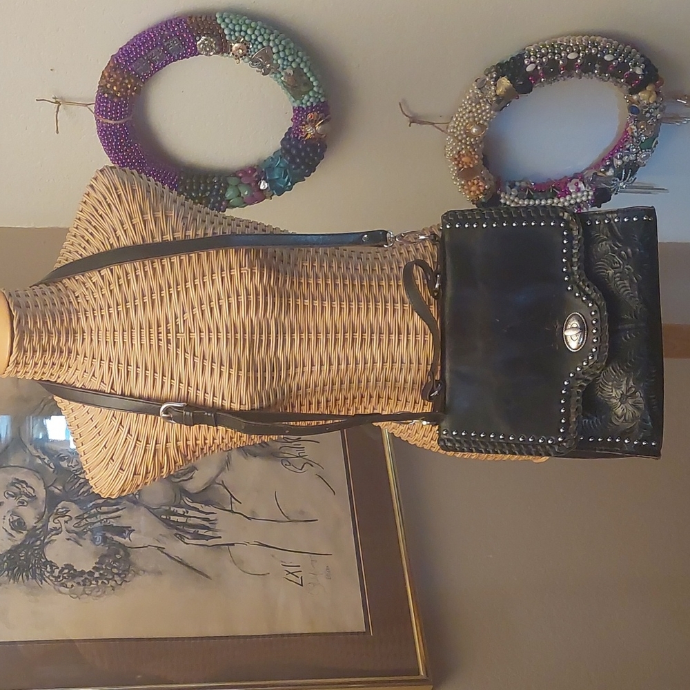 AMERICAN WEST BOHO HANDTOOLED BLACK LEATHER SHOULDER BAG